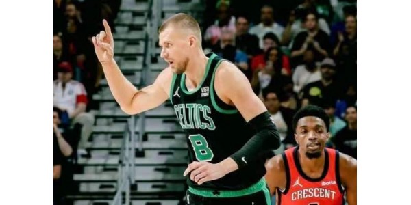 Celtics, det dominerende hold i Eastern Conference, banede vejen til slutspillet